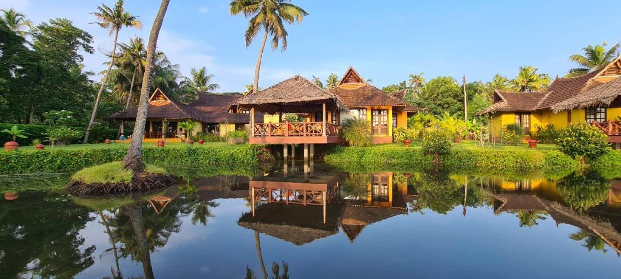 Ameya Kerala Hotel Alappuzha Exterior photo